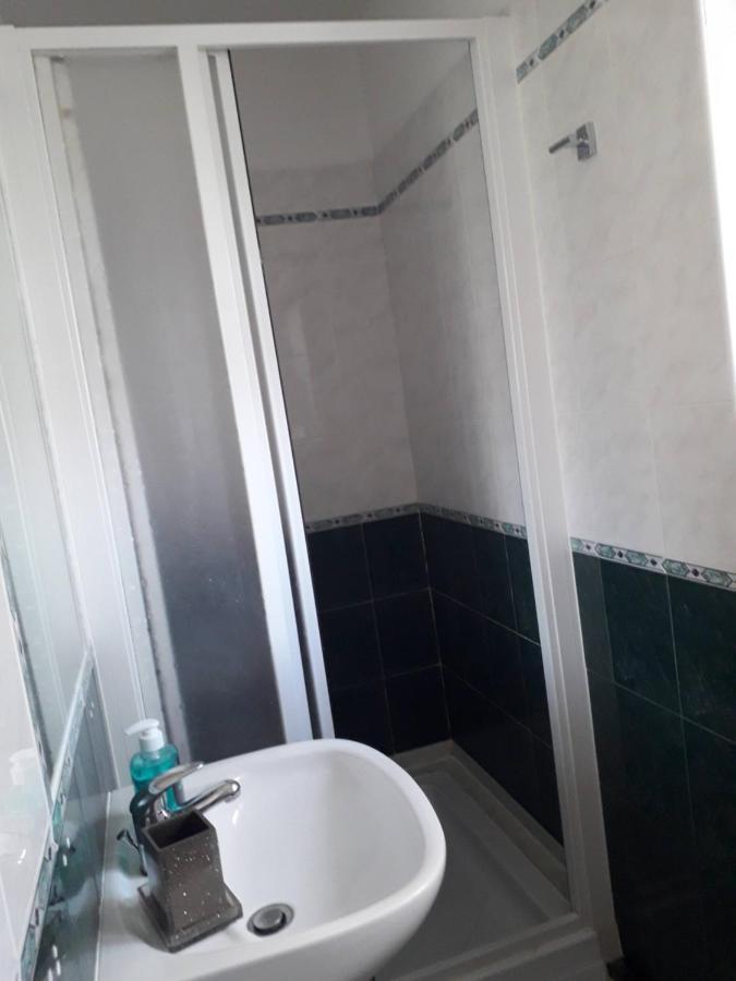 Penzion Na Strelnici Poděbrady Exteriör bild